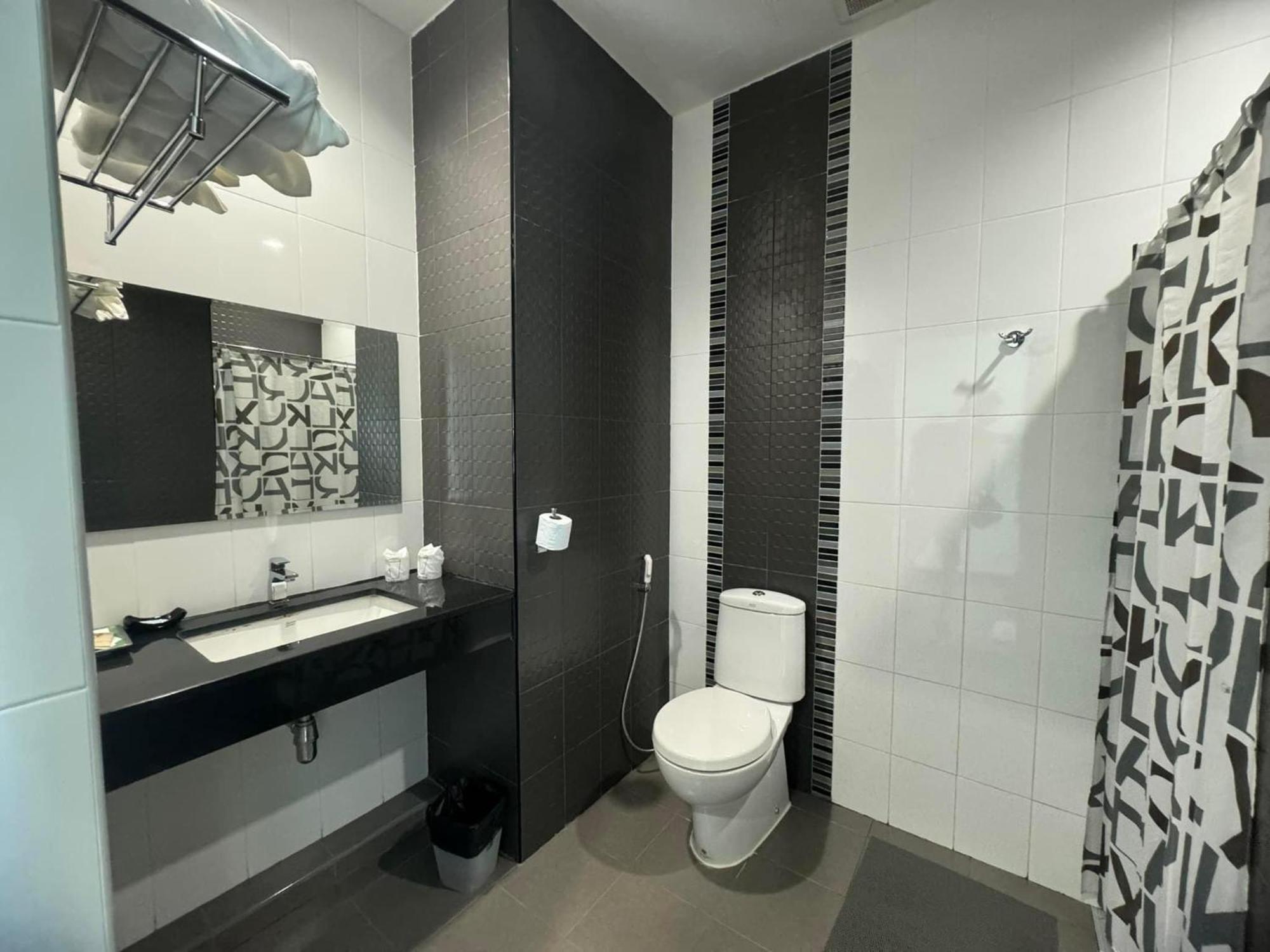 Nang Rong Socool Grand Hotel מראה חיצוני תמונה